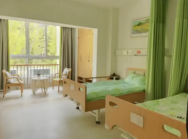 怎样落户深圳_E句话 | 董璇“新婚即分居”？ E句话  加压很难自我